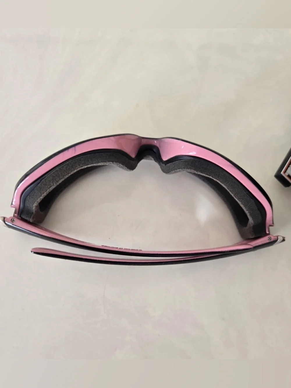 Harley-Davidson Women's Journey Pink & Black Sunglasses with Logo Case